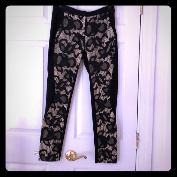 Diane Von Furstenberg Pants - DVF Harmony lace pant size 8, black lace